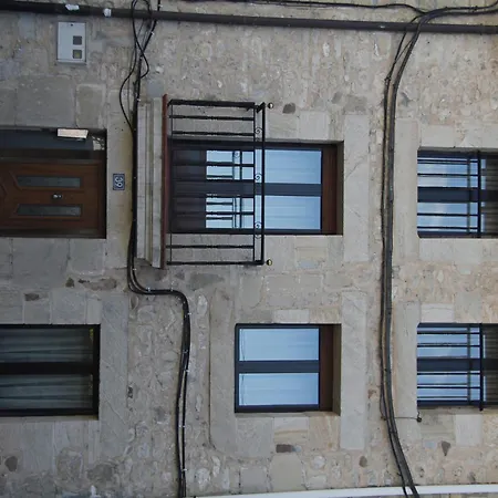 Areeta Etxea - Espejo Espejo (Basque Country)